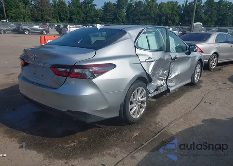2021 Toyota Camry Le из США, поврежденный, VIN 4T1C11AK9MU555362